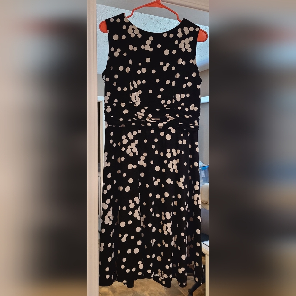 Jessica Howard Dress Black polka dot 12 Sleeveless